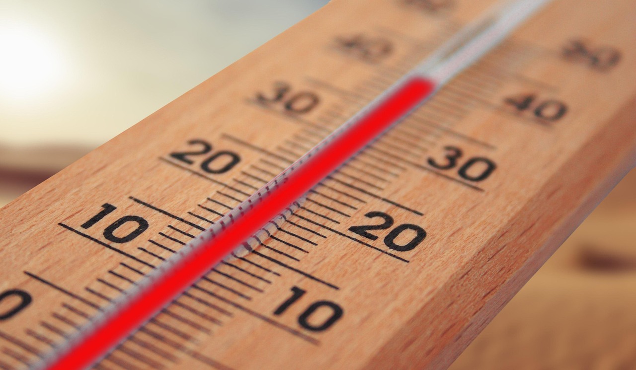 découvrez comment les conditions météorologiques extrêmes affectent l'agriculture, leurs impacts sur les cultures et les solutions pour s'adapter à ces changements climatiques.